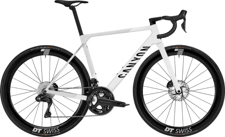 Canyon Ultimate CF SLX 8 Di2 Speed