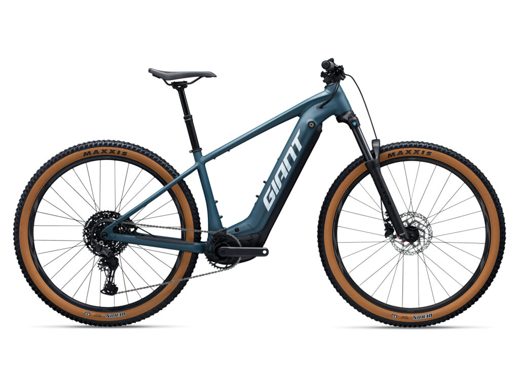 Giant Fathom E+ 2026 electric bike image 01