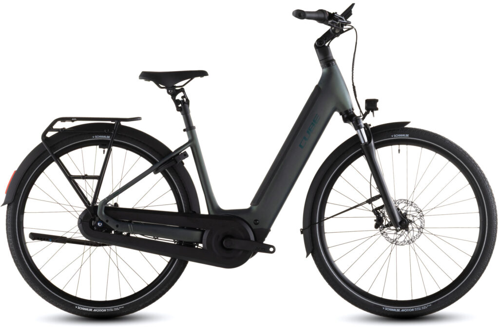 Cube Supreme RT Hybrid Comfort EXC 600 2025 electric bike image 01